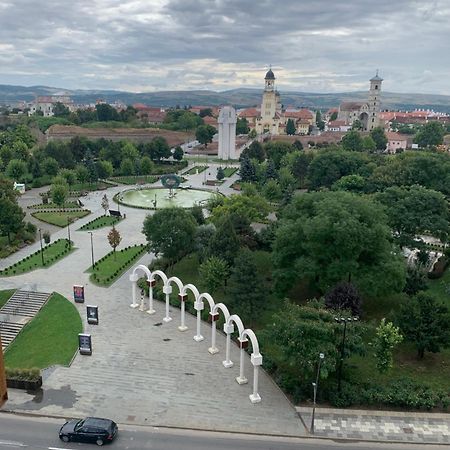Hortenzia Alba Iulia Ngoại thất bức ảnh